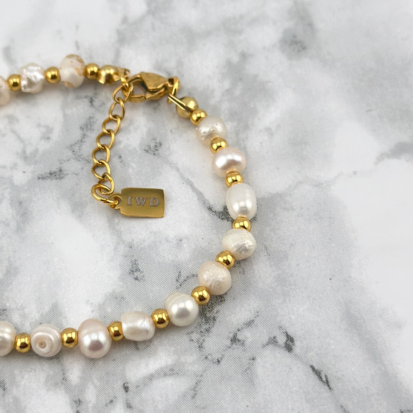 Perlen-Gold-Armband