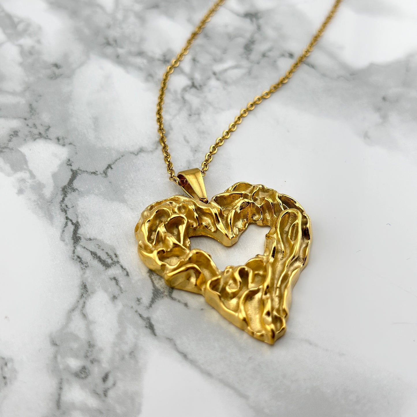 Coeur necklace